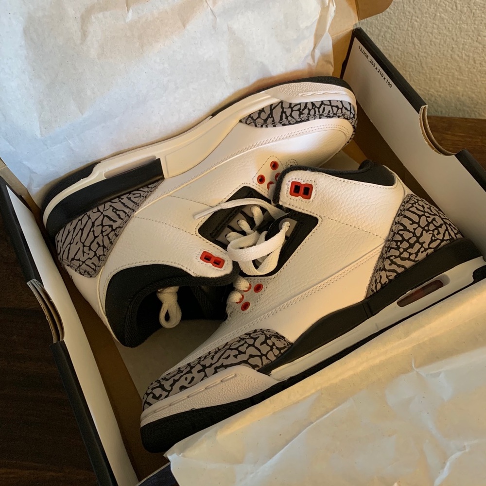 Air Jordan 3 Retro BG "Infrared 23" - 4.5Y M